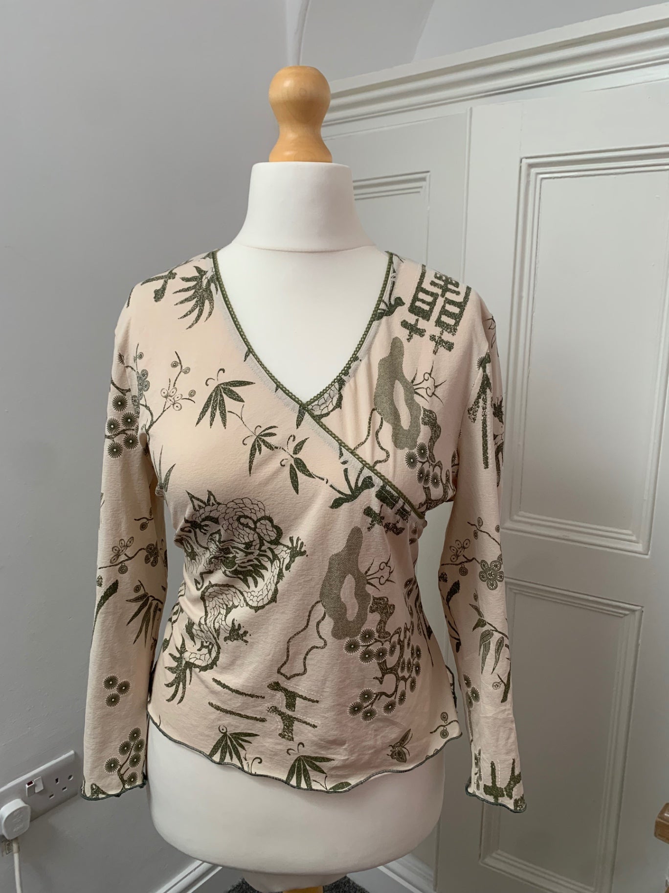 cream floral & dragon print top