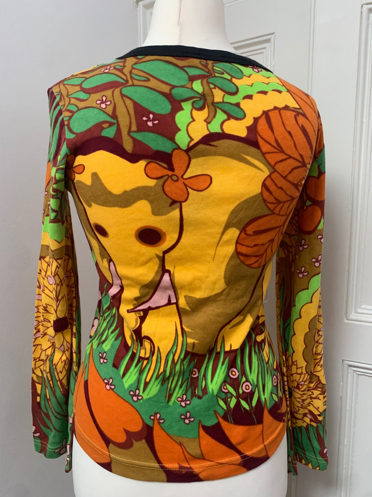 100% cotton vintage hayes graphic top