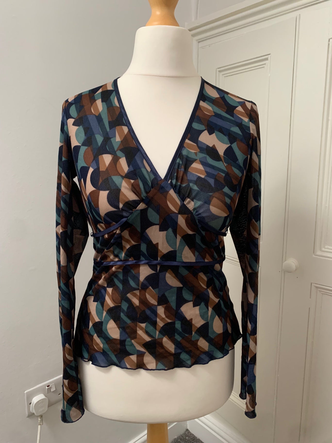 vintage 90s geometric top