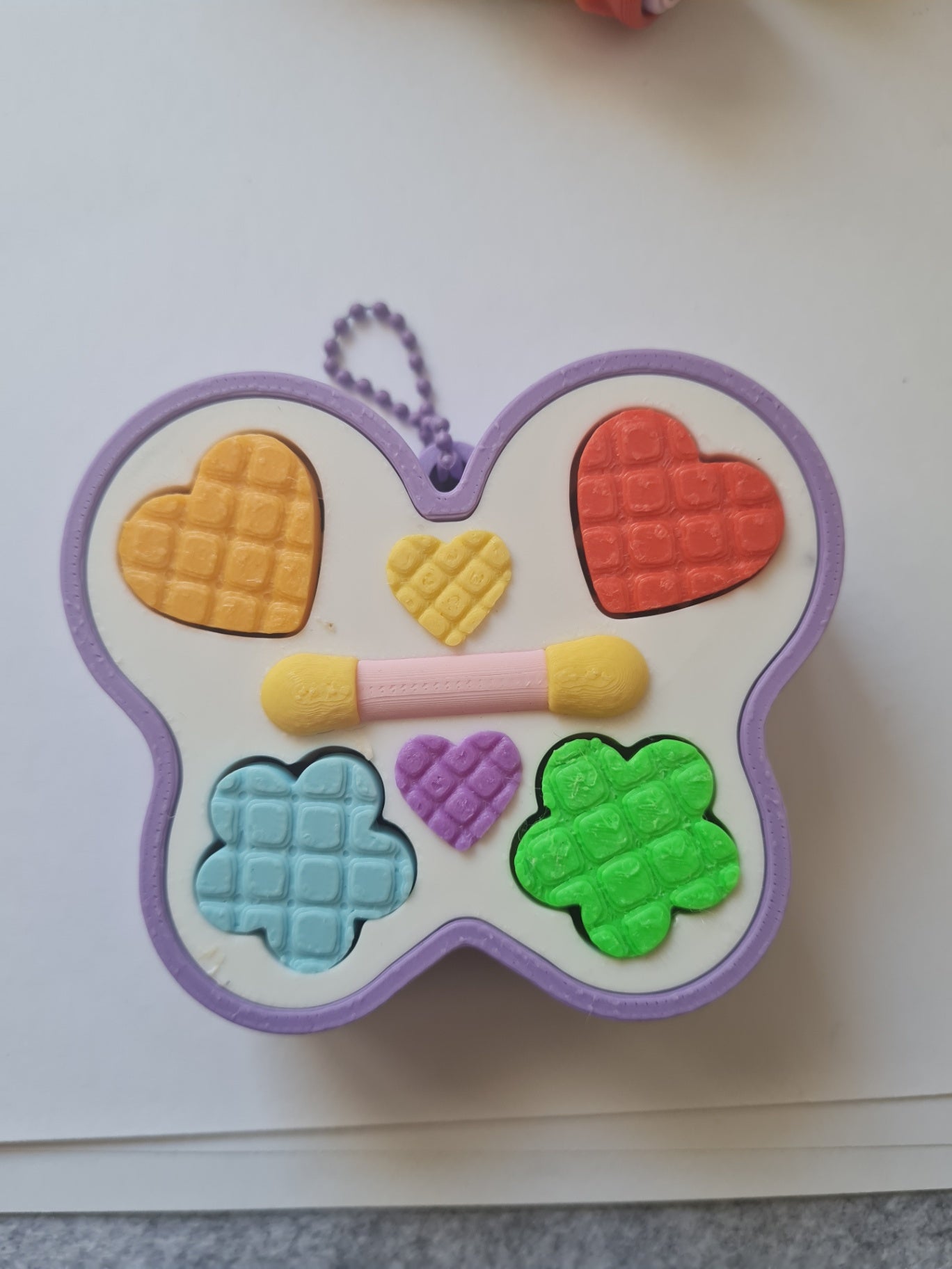 large make up palette clicker