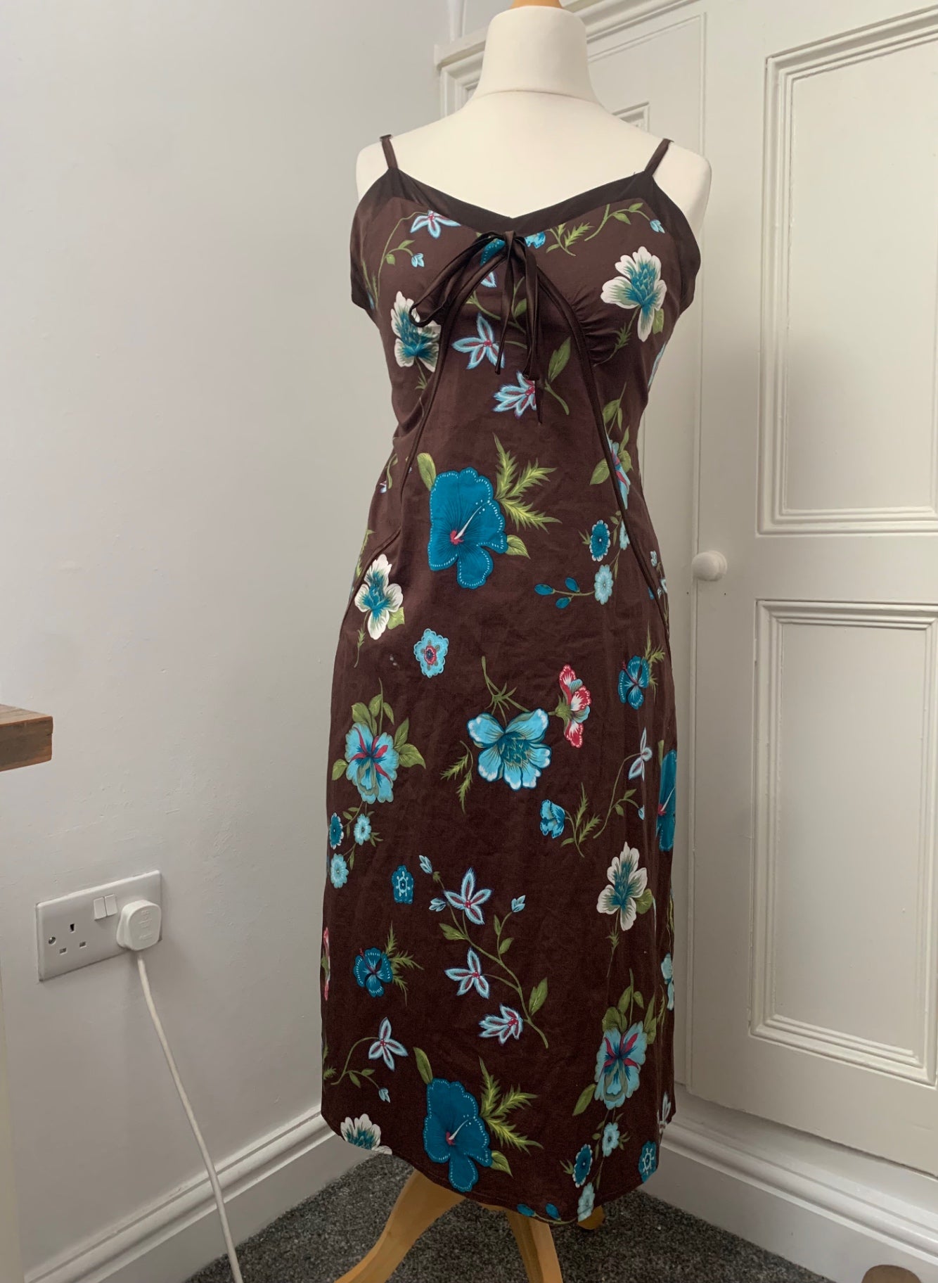 97% cotton brown floral dress