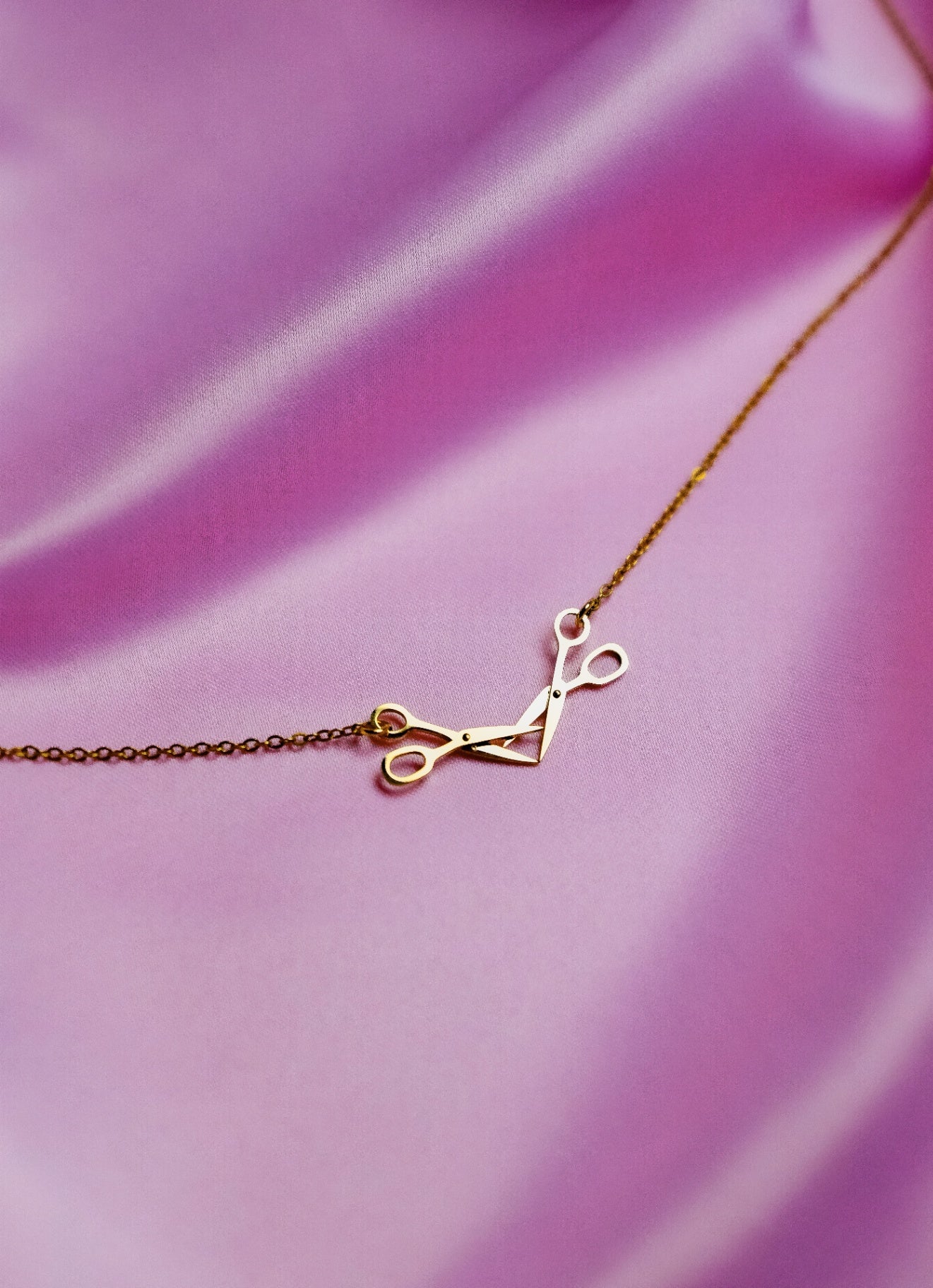 Gold double scissor necklace in 304 stainless steel 