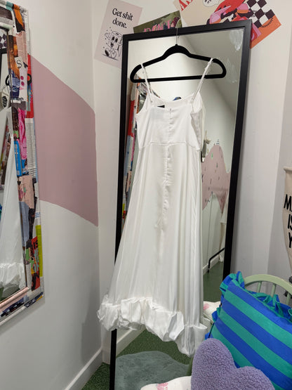 White Hen Do Ruffle Dress Size Medium