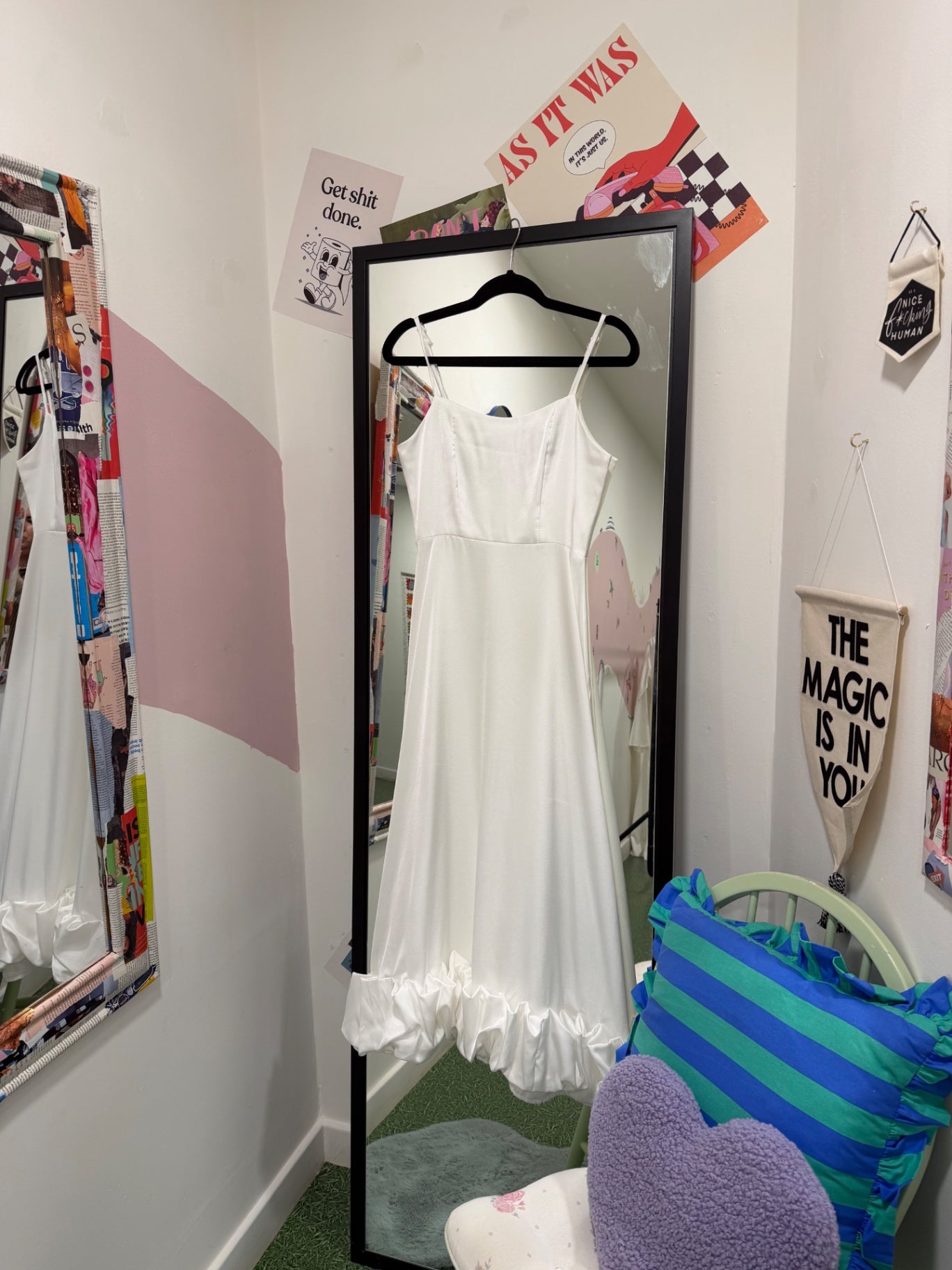 White Hen Do Ruffle Dress Size Small