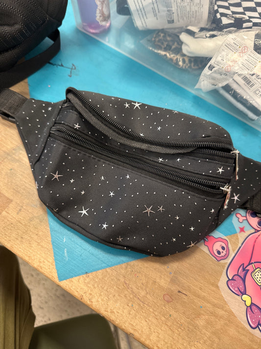 Star bum bag