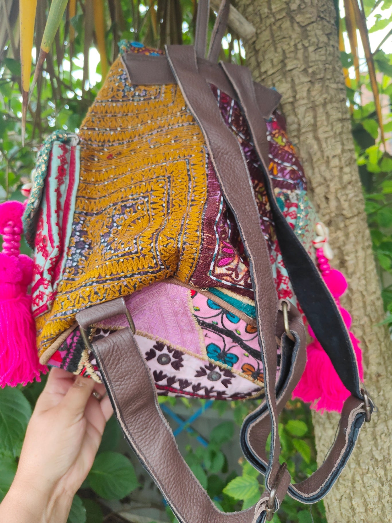 Skiathos back pack bag with leather straps