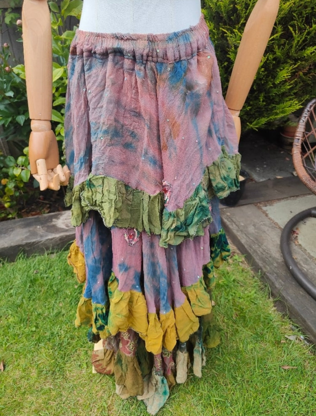Wanderlust maxi skirt -nude sparkle mix