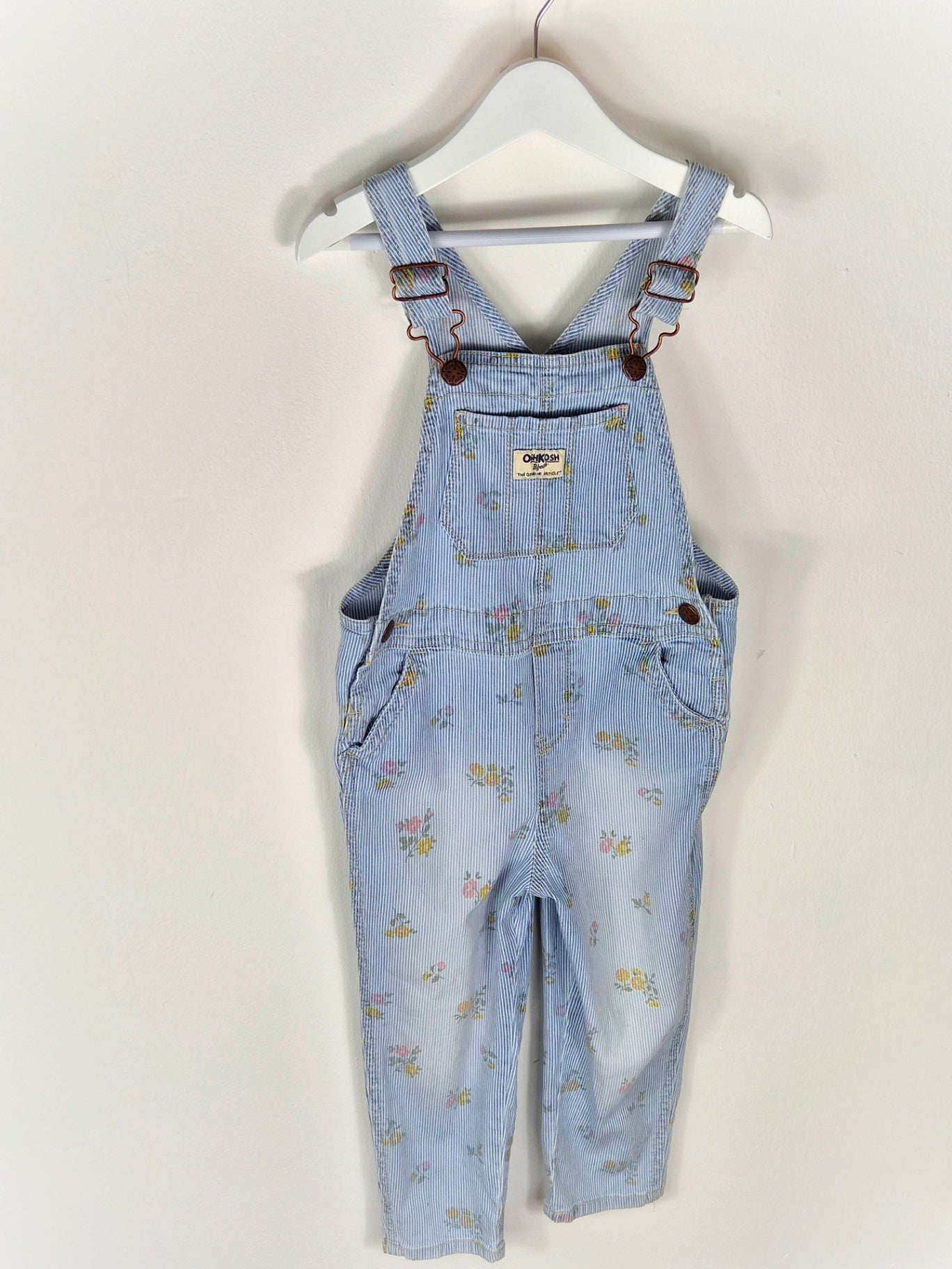 Oshkosh dungarees