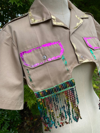 Awesome cropped shirt 