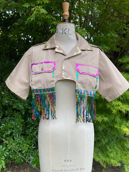 Awesome cropped shirt 