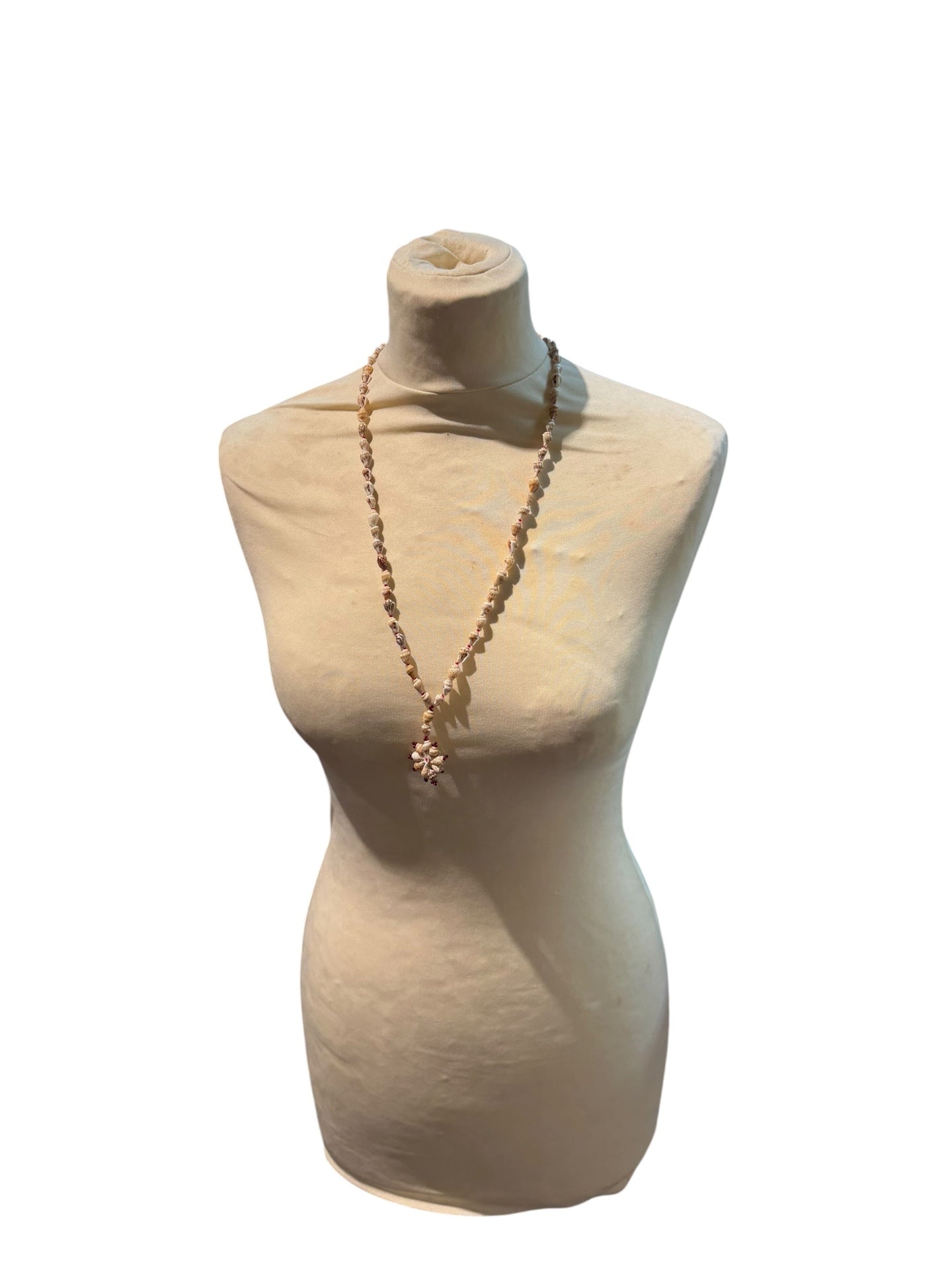 Vintage Shell Flower Necklace 