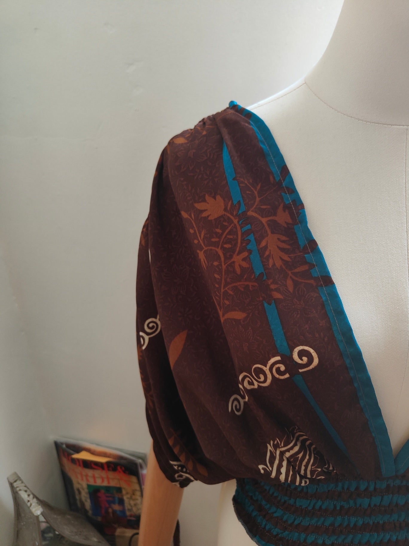Es Cana Grecian top