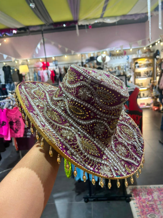 Dolly cowboy hat - sari fabric