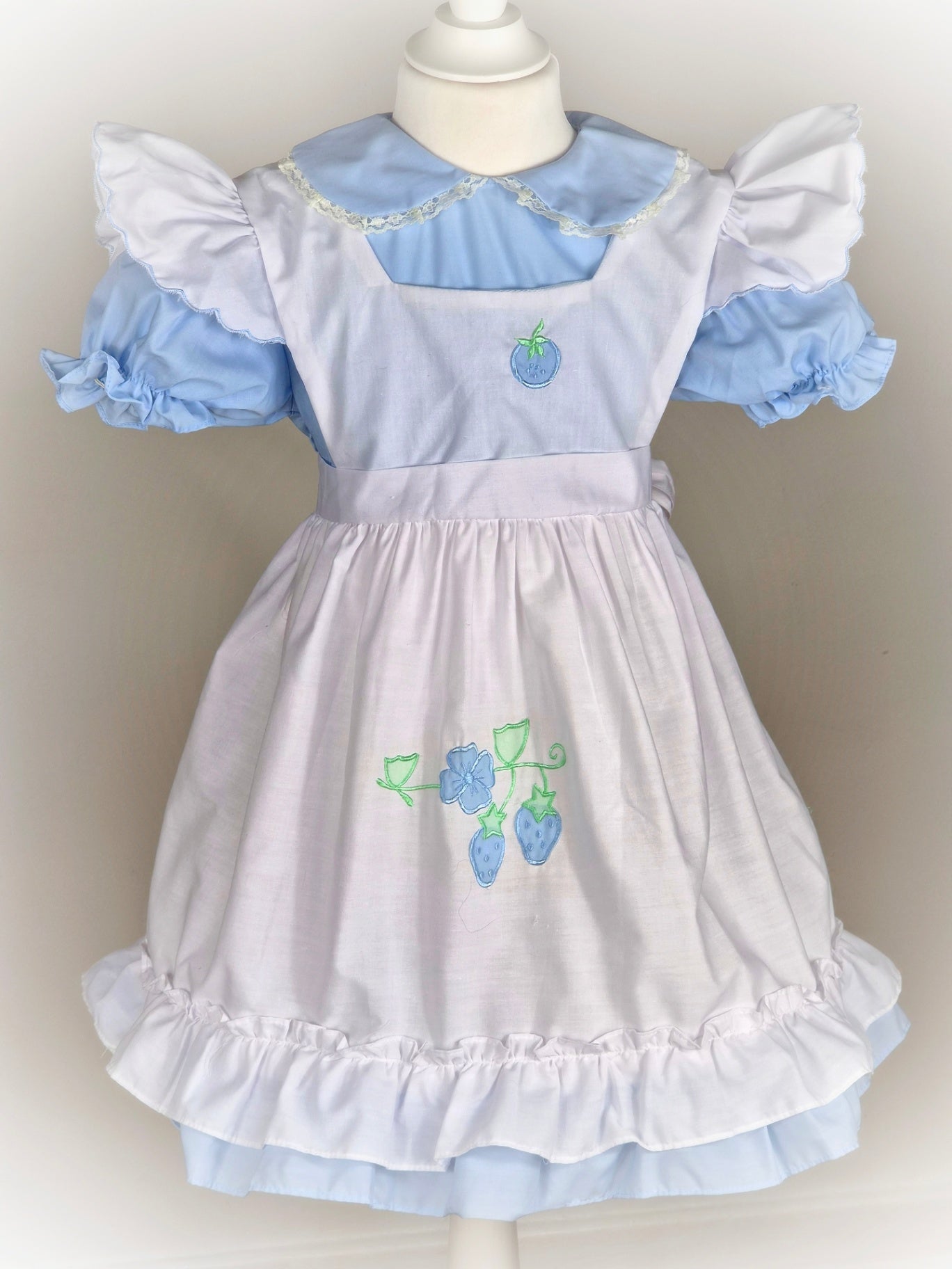 Vintage "Hug me" dress