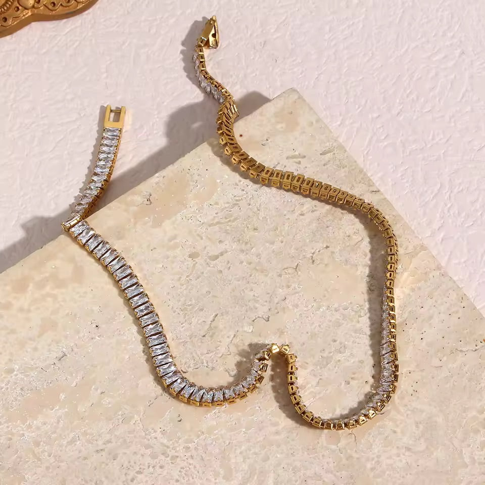 Aurora Tennis Necklace Gold 