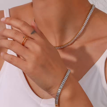 Aurora Tennis Necklace Gold 