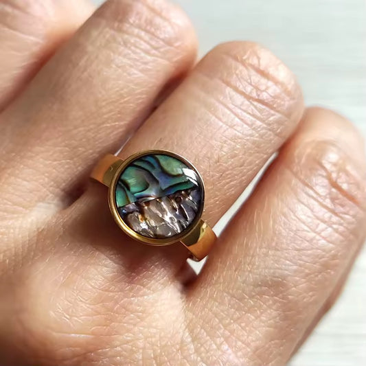 Abalone Ocean Muse Ring Gold Mixed Sizes