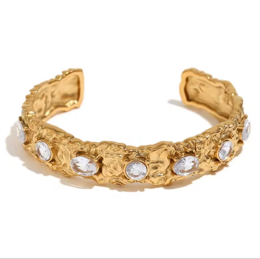Moonlight Relic Cuff Gold
