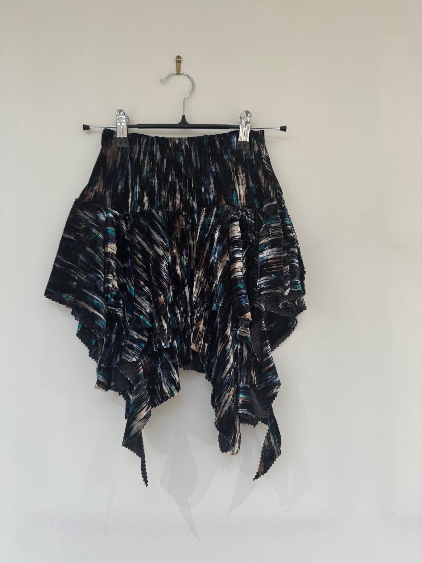 Black pixie skirt
