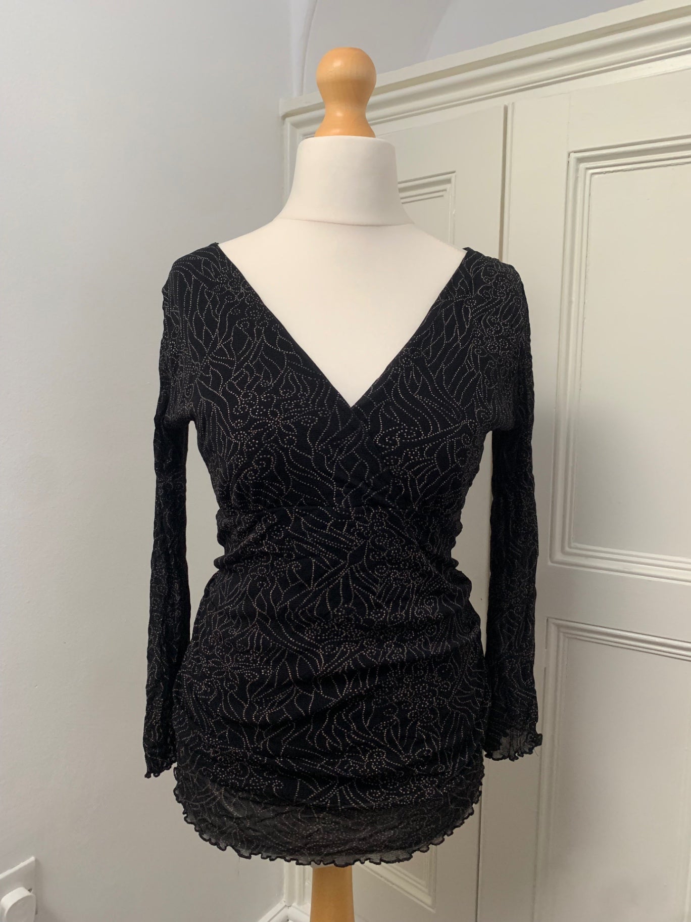 black yessica top 