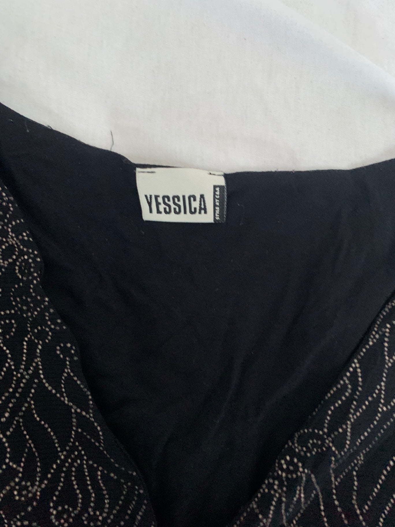 black yessica top 