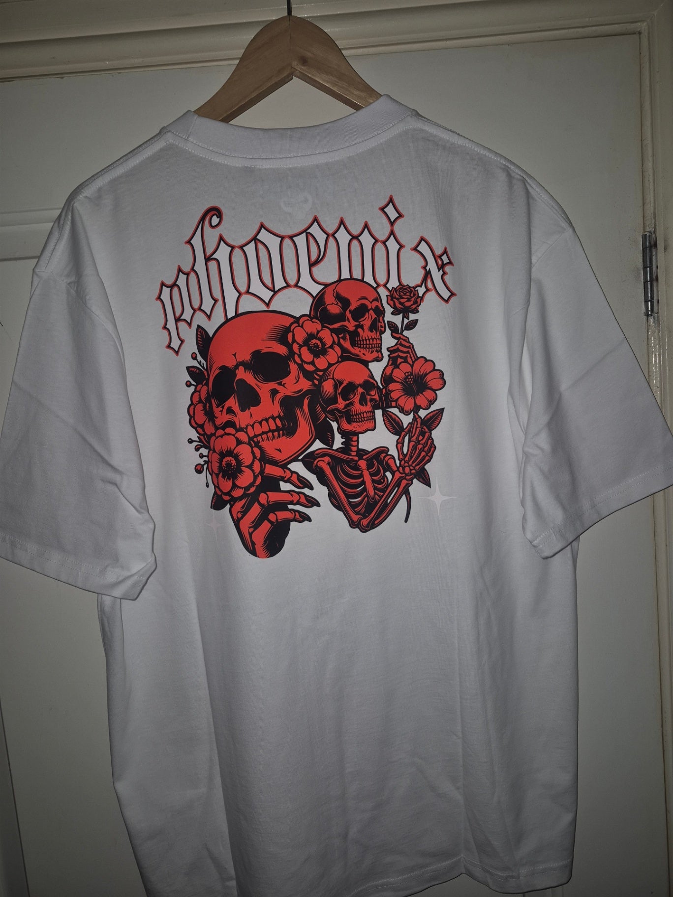 Skull and roses 