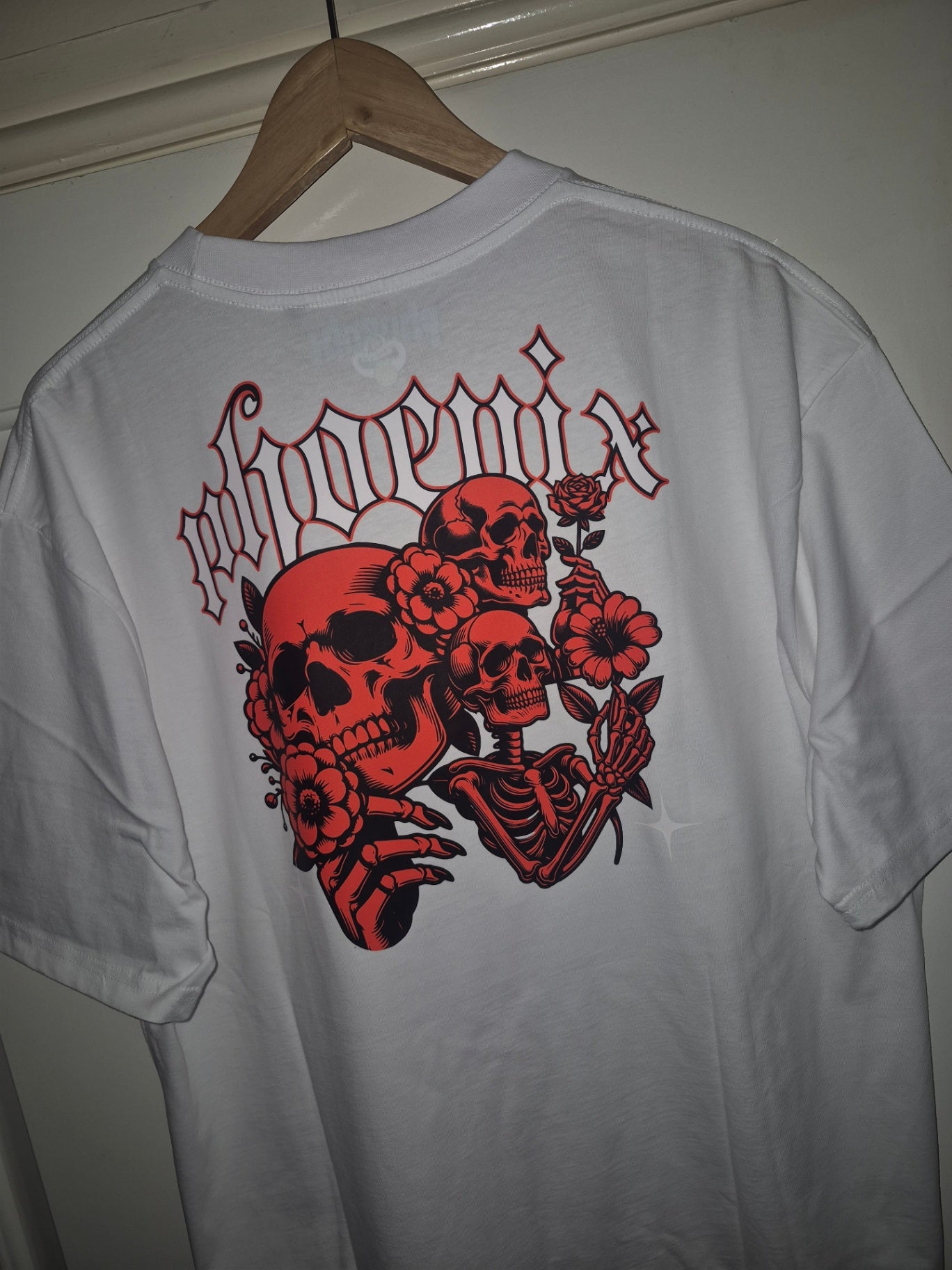 Skull and roses 