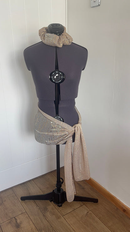 Mini sarong skirt and scrunchie