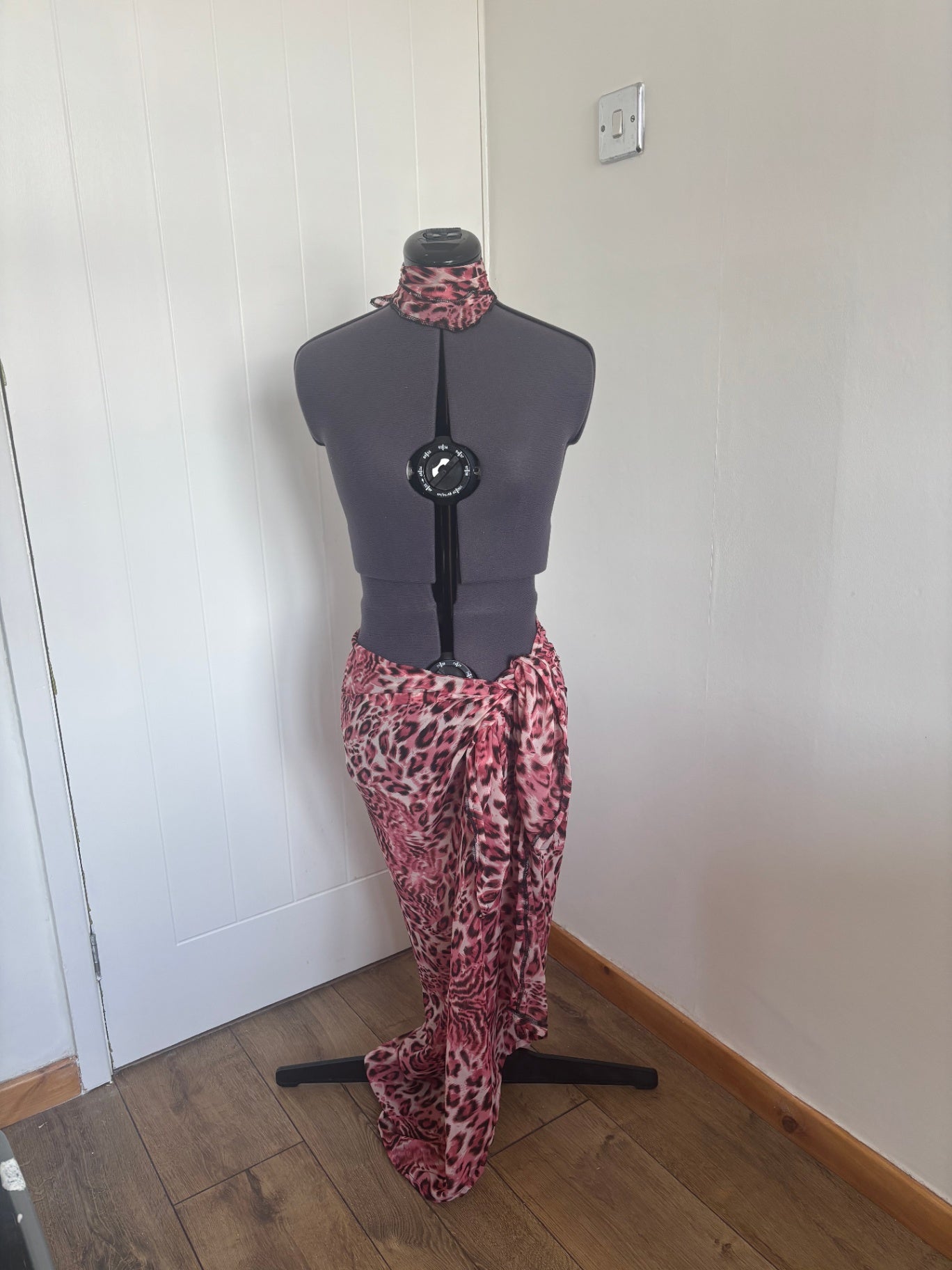 long maxi sarong skirt and neck tie  
