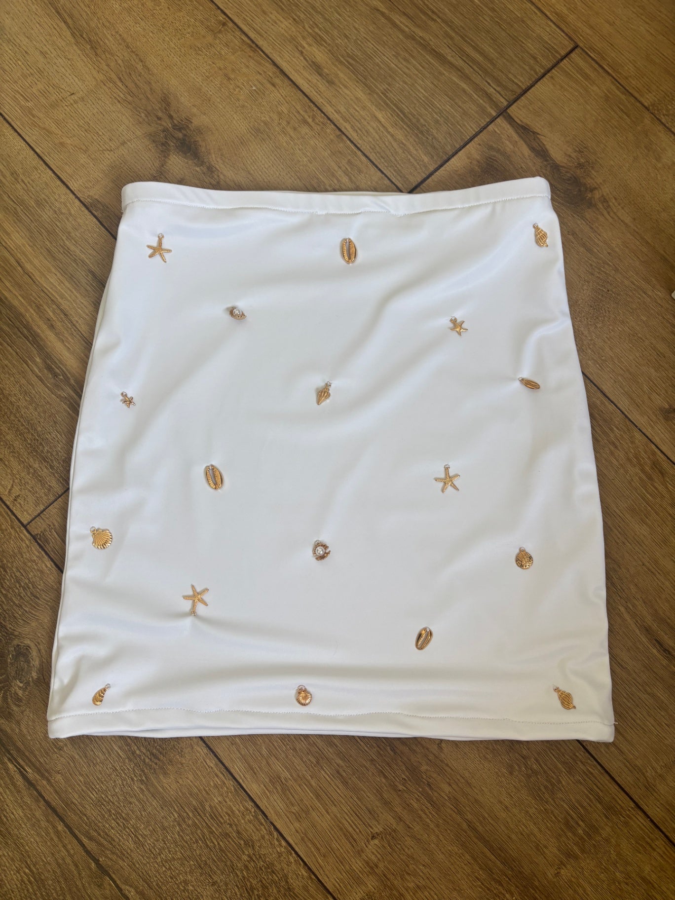 starfish and shell skirt 