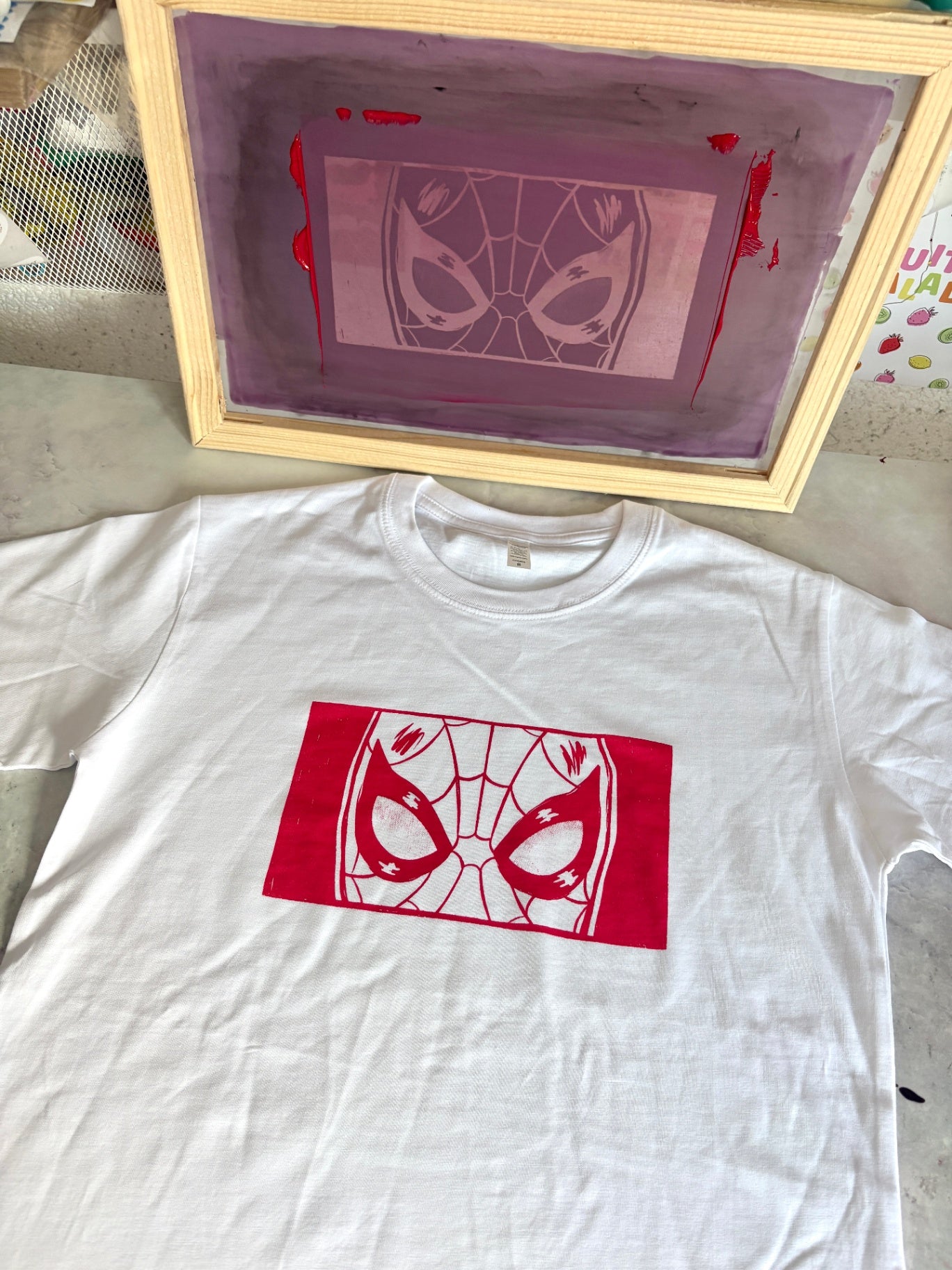Spidey Eyes T-Shirt - MEDIUM