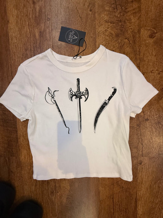 Mediaeval weaponry cropped  T-shirt size medium