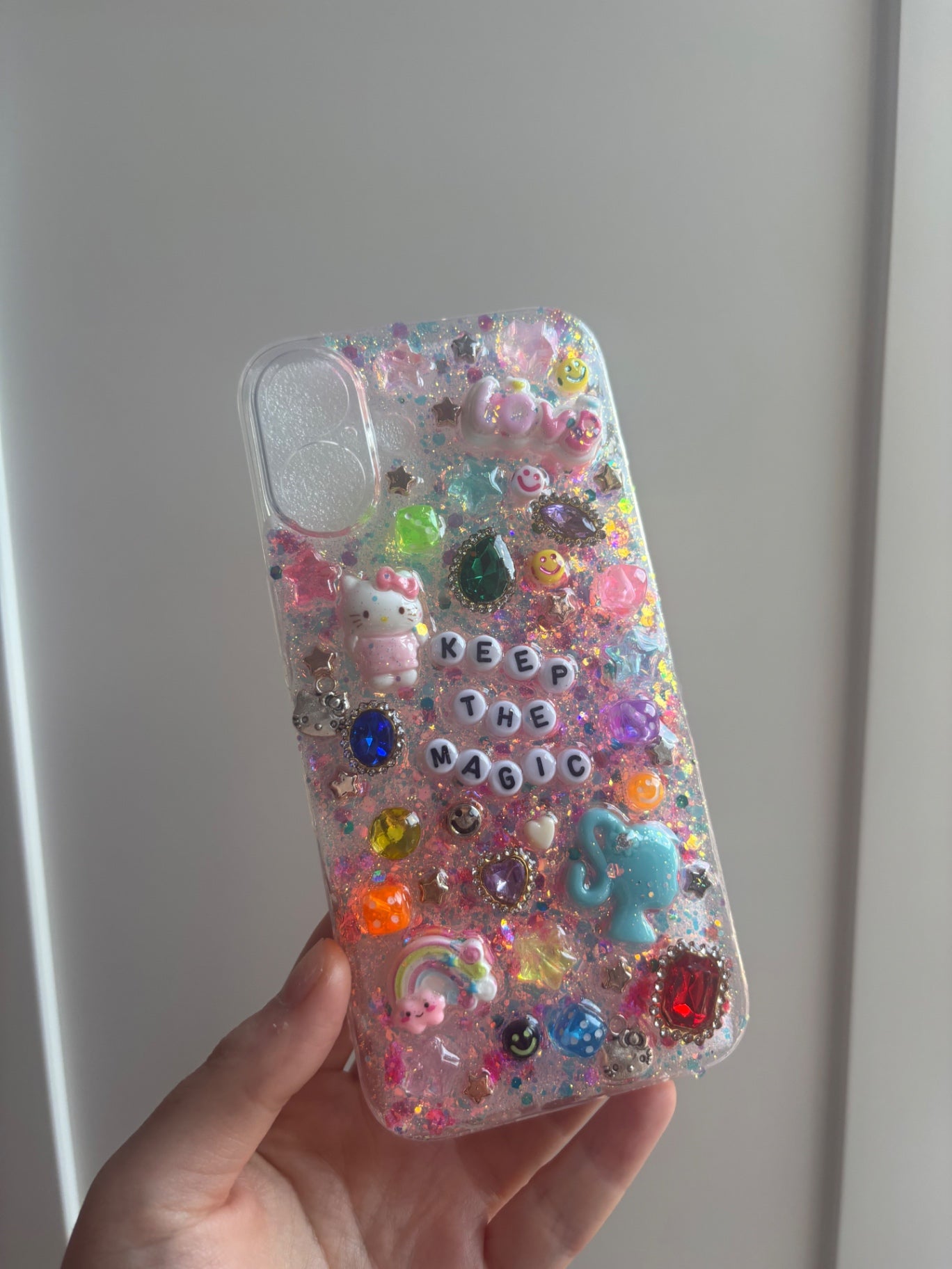 Keep the magic phone case iPhone 16 plus 