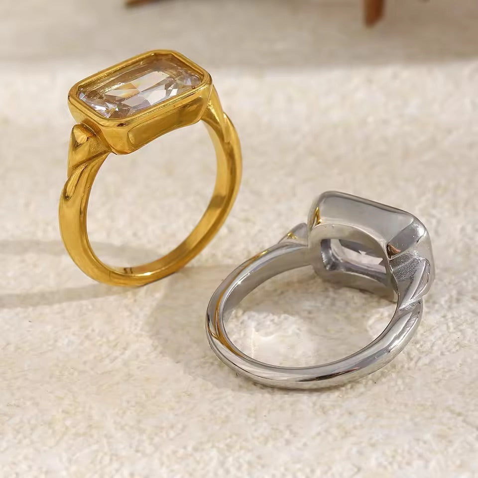 The Icon Ring Silver S8