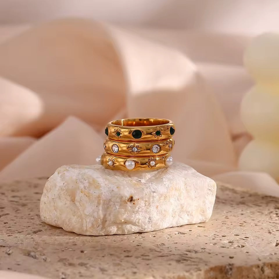Constellation Pearl Gold Ring Size 6