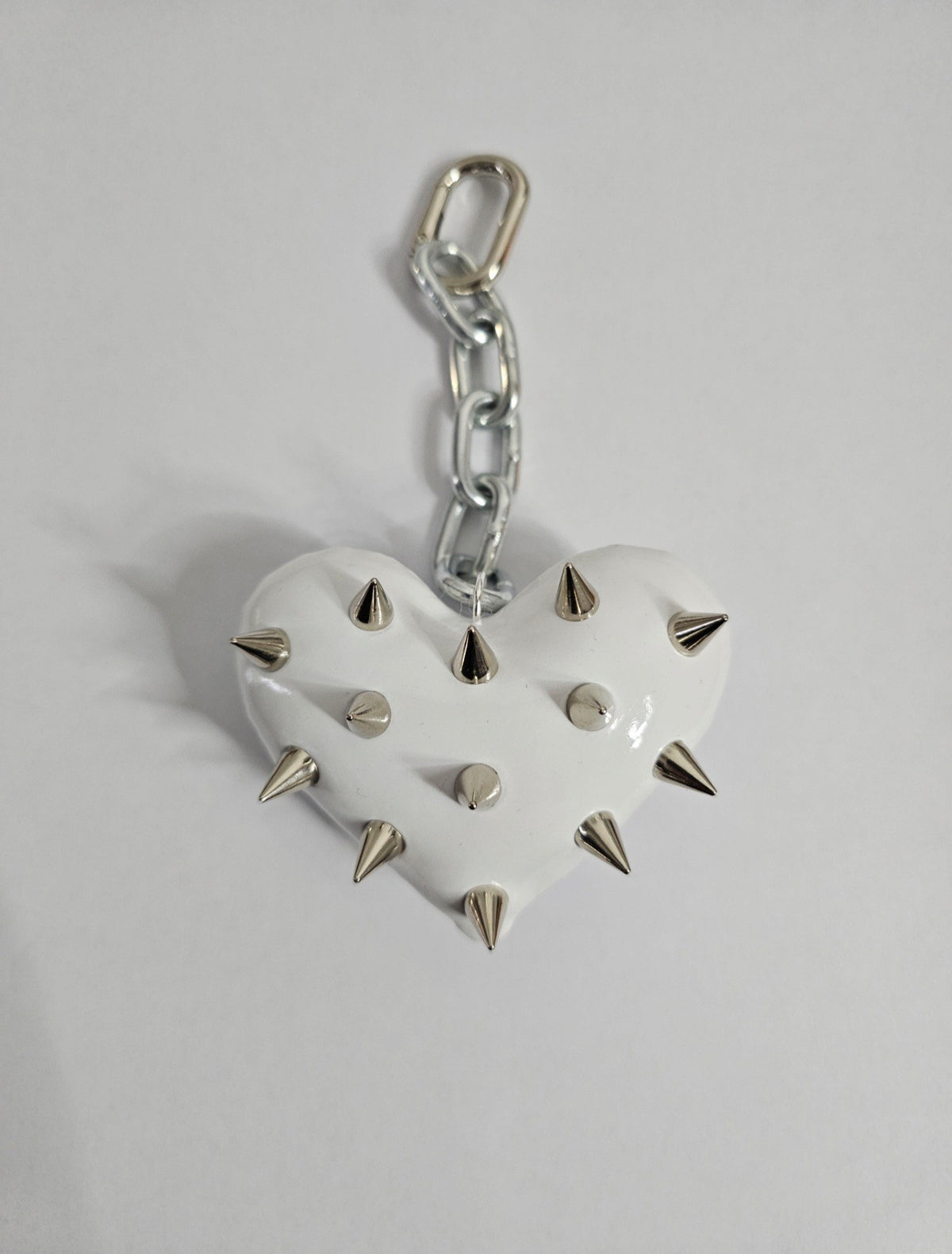 CC FLAIL HEART KEYRING 