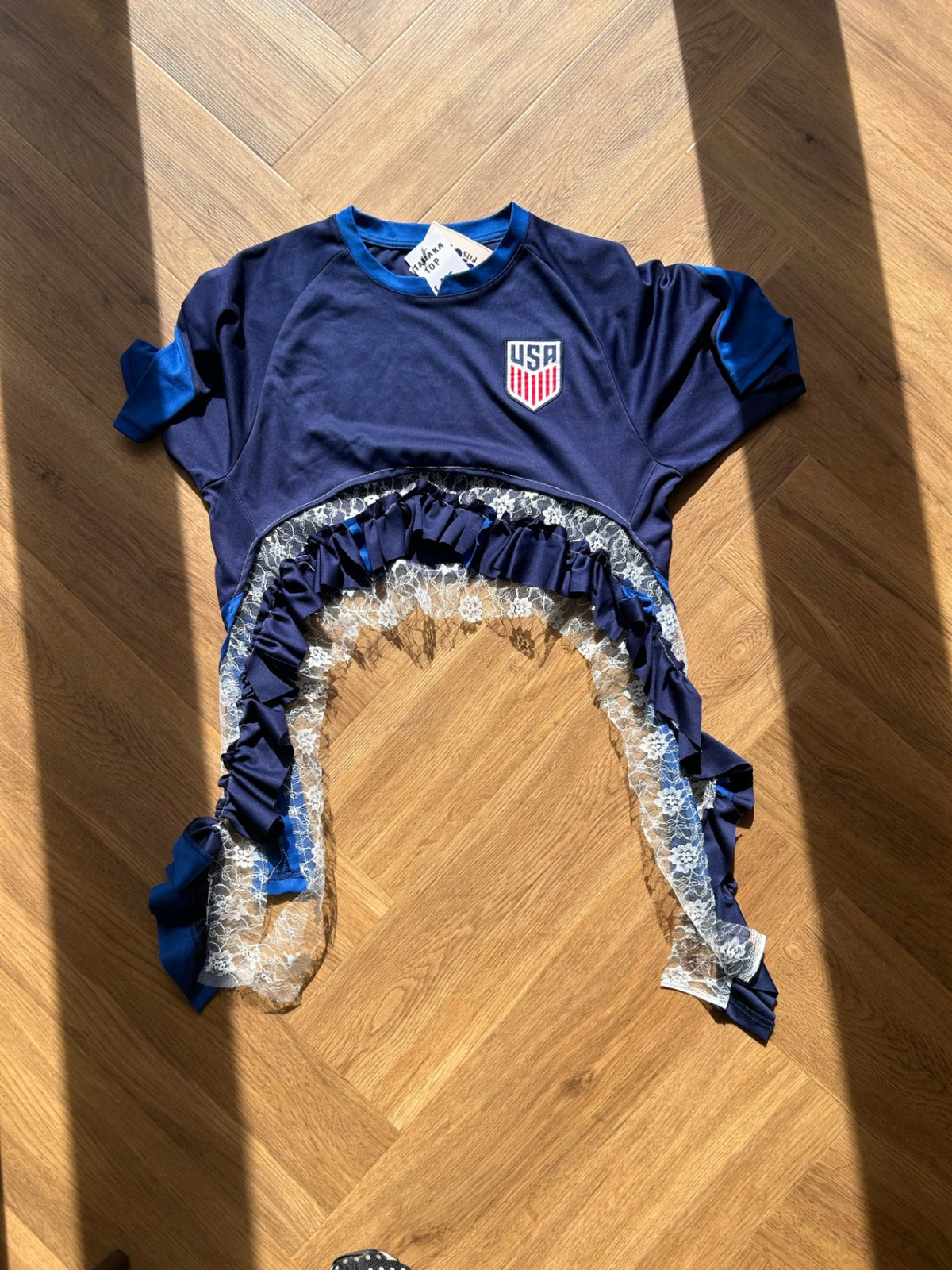 GYKO presents A.G. Fits Upcycled USA football shirt