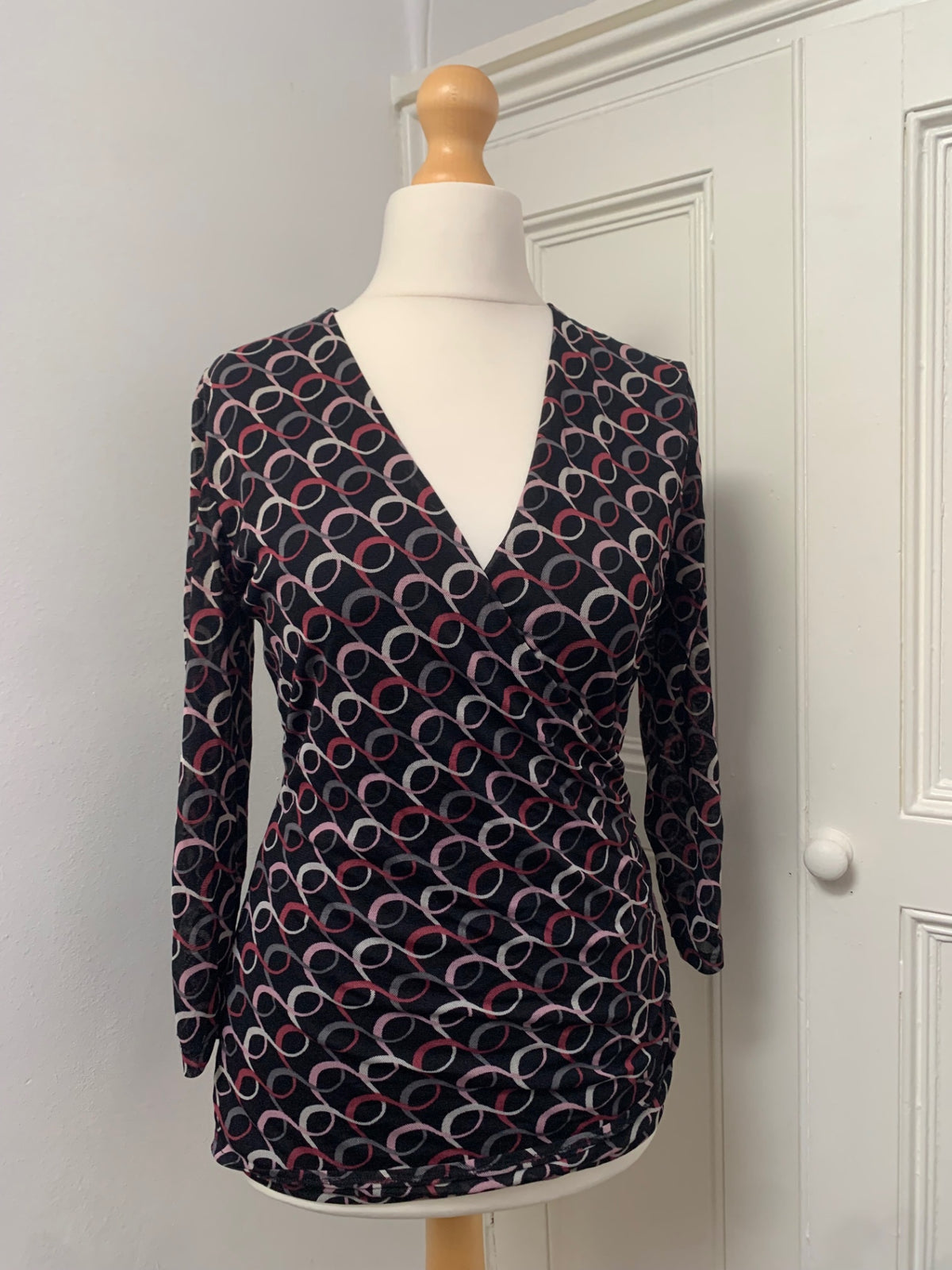vintage geometric v-neck top 