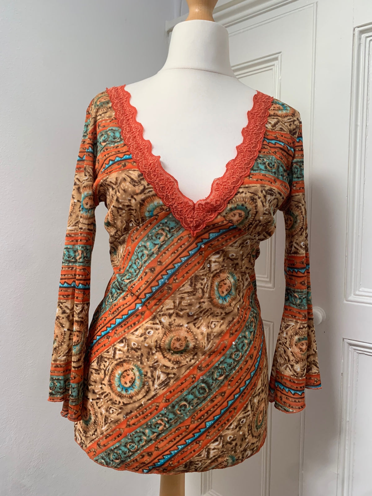 vintage v-neck orange & blue top 
